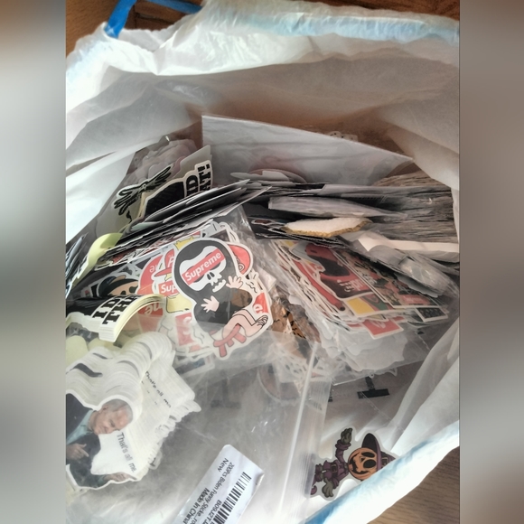 500 random stickers - Picture 2 of 2